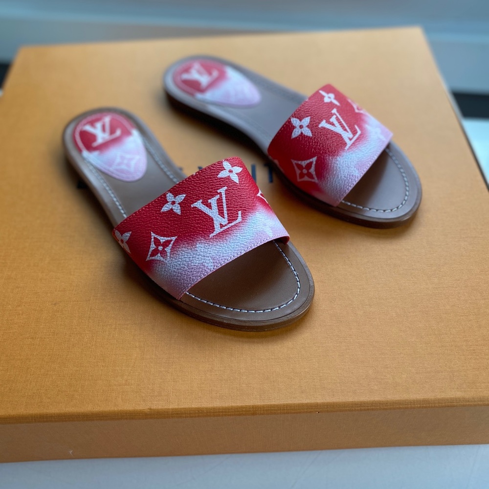 LV Monogram Escale Lock It Flat Mule Rouge